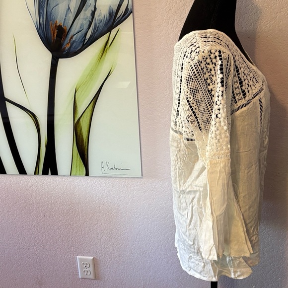 shirt size medium - Picture 2 of 4